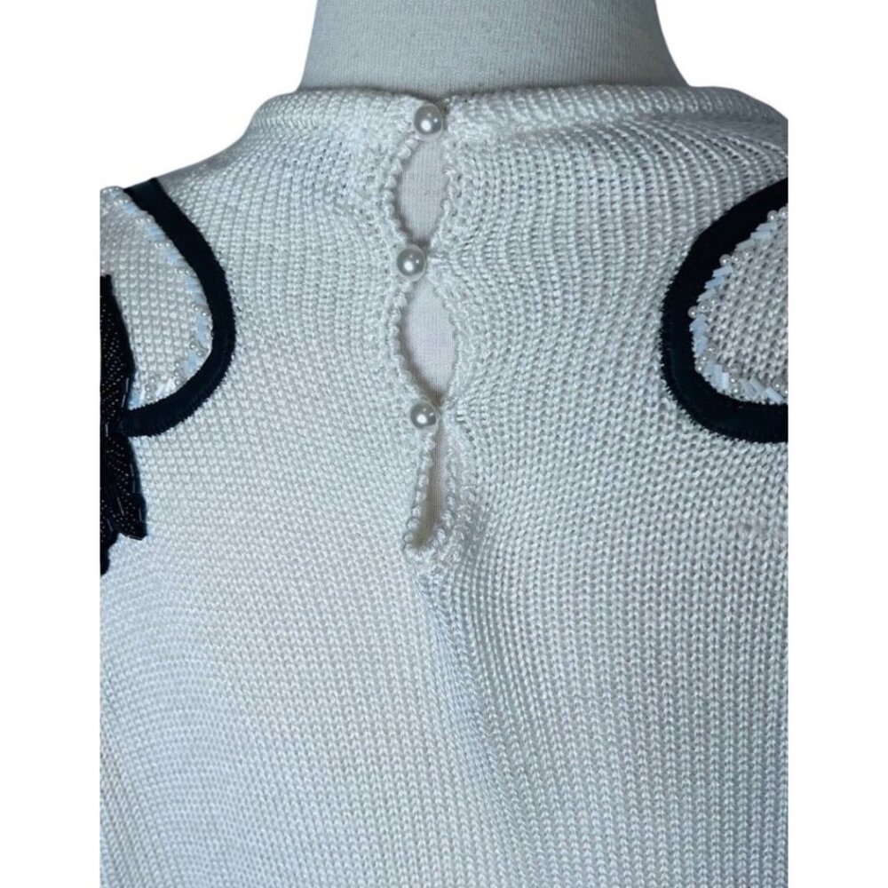 Vintage Shannan Womens Floral Embroidered Cardigan Sweater Size L Black & White - Picture 11 of 14